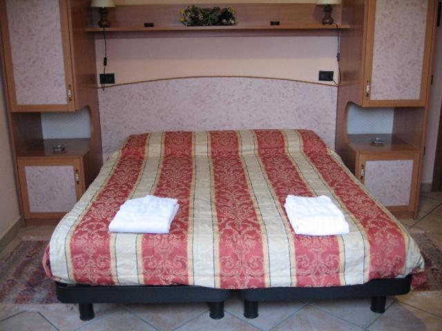 Bed and Breakfast Al Parco Равенна Экстерьер фото